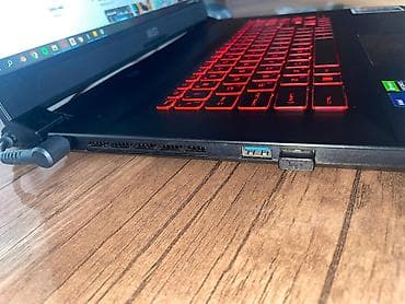komputer dest: MSI KATANA 12th Gen Intel Core i7-12650H 1. Ekran: 1920x1080 32 bit — 5