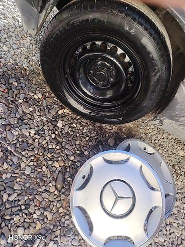 lider disk 17: Yeni Kolpak Mercedes-Benz R 15 — 1