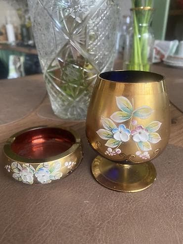 Külqabılar: Ikisibir yerde15 mbokalda ustundeki gopug deyil reng getmesidir — 1