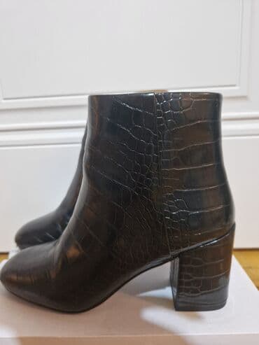 rezin bot: Məhsul: ALDO qadın çəkməsi – LABRYLLA-92 model Yeni kimi 10/10 Size 37 — 4