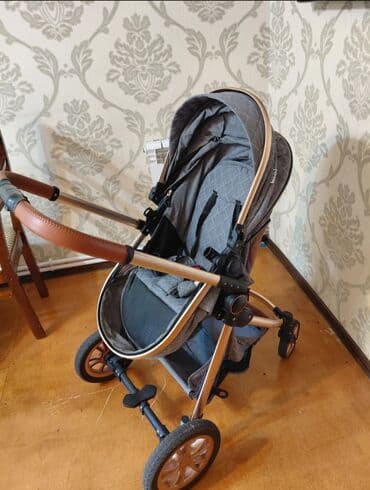 купить детскую коляску бу: Классическая прогулочная коляска, Kidilo, Б/у — 2