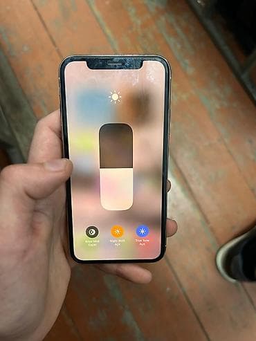 iphine: IPhone X, 64 GB, Gümüşü — 8