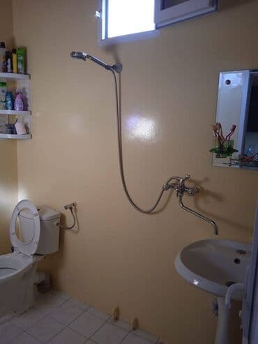 savalan qesebesi harda yerlesir: 4 otaqlı, 150 kv. m, Orta təmir — 10