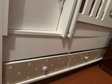 uşaq əskisi trusikləri: Oğlan və qız üçün, Dördbucaq, Beşik, Dəstsiz, Matrassız, Yellənmə mexanizmsiz — 1