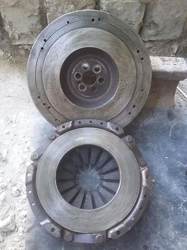 2106 matoru: Maxavik- 100 azn, əla vəziyyətdə ( nissan 2.7 dizel, TD23, TD25 — 1