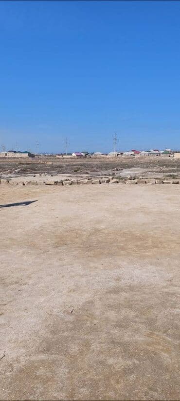 qurd dərəsində bağ evləri: 3 sot, Tikinti, Bələdiyyə — 2