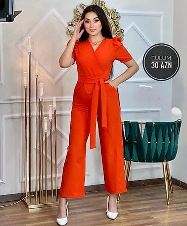 Qadın tulumu – 20 AZN - Model: Qısa qollu, V-yaxa, sarafan tipli lalafo.az -da Qadın tulumu – 20 AZN - Model: Qısa qollu, V-yaxa, sarafan tipli