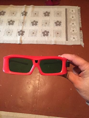 3d eynek elekdron isdeyen watsapa yaza biler