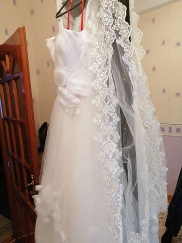 фата койноктор: Gəlinlik paltarı Amerikadan sifarişlə gətirilib. 1dəfə geyilib sonra — 1