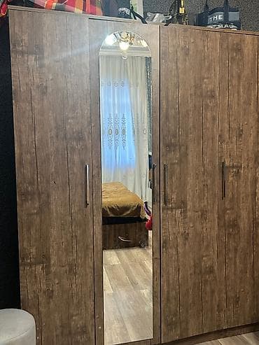 qaqa sekileri: 4 qapılı, Güzgülü, Qəhvəyi, Taxta, Açılan, Düz dolab — 4