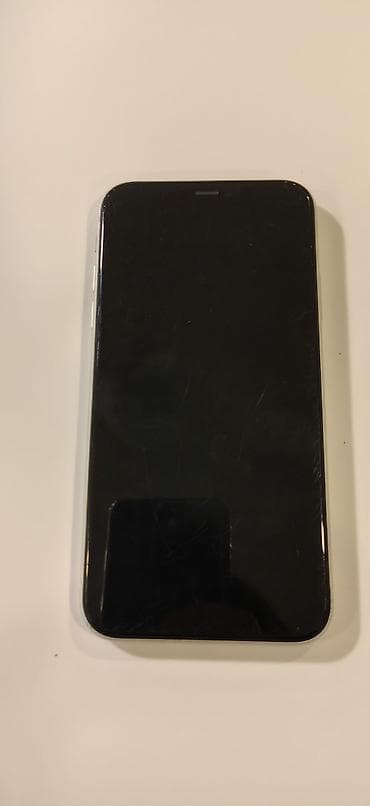 IPhone 11, Ağ, Face ID — 3