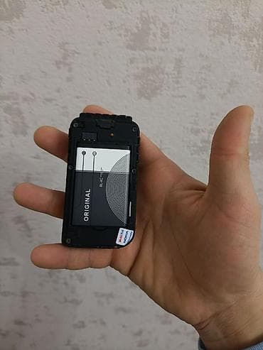 komputer ucun oyun diskleri: Nokia 1, < 2 GB Memory Capacity, rəng - Qırmızı, Zəmanət, Düyməli, Sənədlərlə — 5