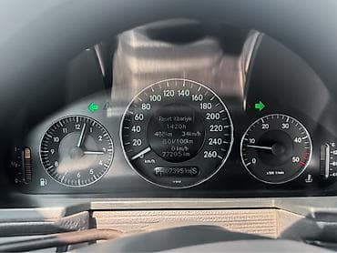 bakavin nədir: Mercedes-Benz E 270: 2.7 l | 2002 il Sedan — 5