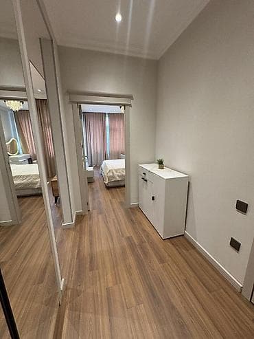 Mənzillər: İcarəyə verilir 2 otaqlı yeni tikili 65 m², Gənclik m. Kateqoriya — 5