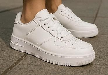 Toy paltarları və aksesuarları: Nike, Ölçü: 38, rəng - Ağ, Yeni — 2