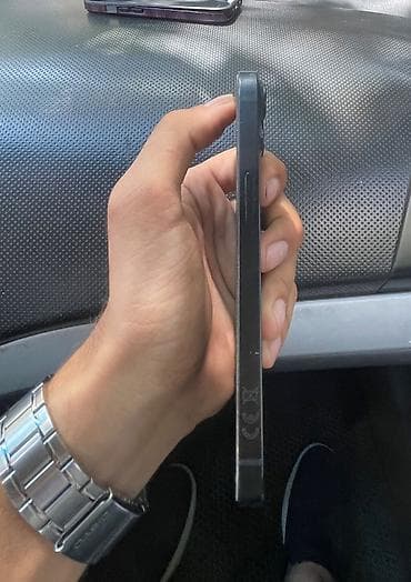 Elektronika: IPhone 14, 128 GB, Midnight — 3