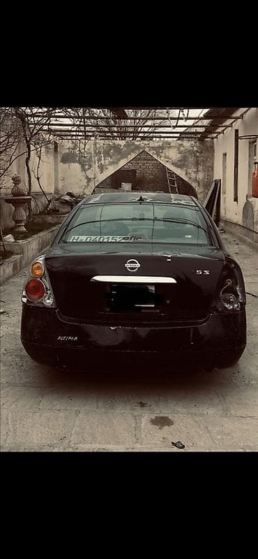 Nissan Altima: 2.5 l | 2005 il Sedan — 3