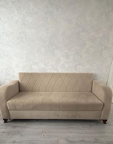 Divan, İşlənmiş, Açılmayan, Bazasız, Vеlur parça, Ödənişli çatdırılma