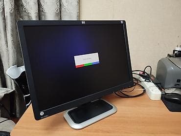 HP LCD COLOR MONITOR Model: L2208W Product name: GX007A İnterfeys — 2
