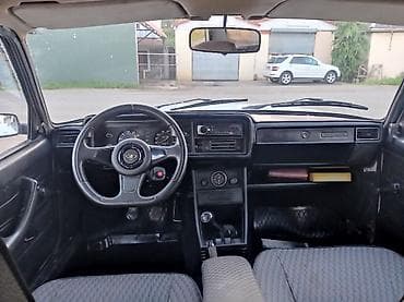 kia sorento oluxana: VAZ 2107 “LADA Riva” sedan - Kuzov: ağ rəng, 4 qapı, klassik künclü — 8