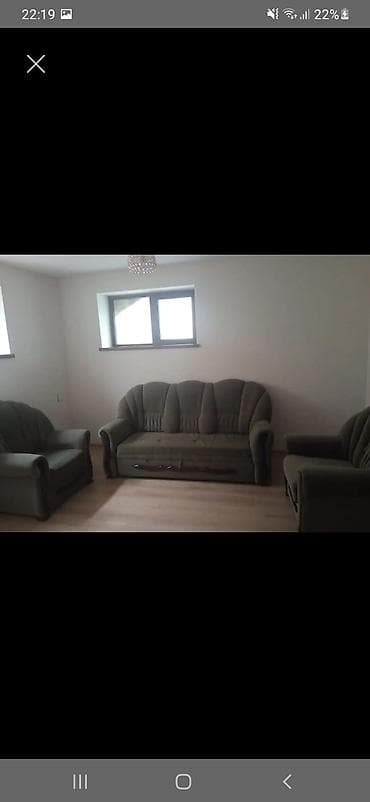 kreslo satilir: Divan, 2 kreslo — 1