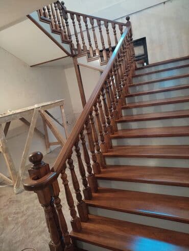 taxta pilləkən: Taxta pilləkən — 8