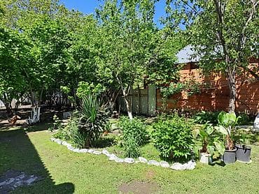 Dağ mənzərəli həyət evi və geniş bağ sahəsi - Yer: sakit məhəllə — 7