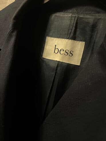 qadınlar üçün dəri plaşlar: Plas bessini — 3