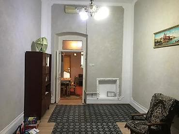 ev menzil: Mənzil 20-sahə, Yüzbəy Mürsəlova küçəsi 147 ünvanında yerləşir, bina — 10