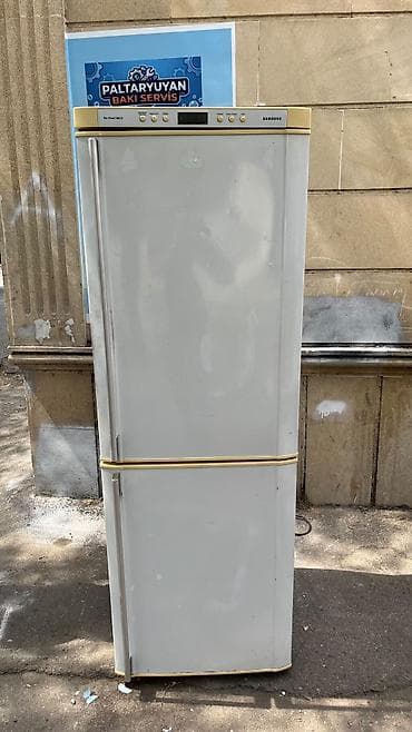 İşlənmiş 2 qapılı Samsung Soyuducu Satılır, rəng - Boz, Dispenserli lalafo.az -da İşlənmiş 2 qapılı Samsung Soyuducu Satılır, rəng - Boz, Dispenserli