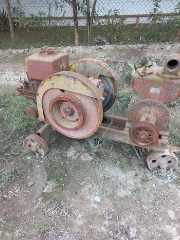 вентилятор с охлаждением в баку: Köhnə tip stasionar dizel mühərrik (tək silindrli), çarxlı volanlarla — 3