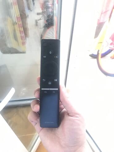 smart tv qiymətləri: 128 sm genis ekran, Samsung Smart tv Curvet (eyri model) demek olar — 4