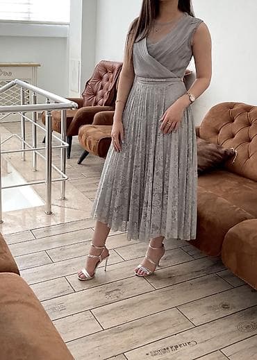 cicekli don: 1 defe geyilib Gümüşü-boz rəngdə zərif ziyafət/libas - Üst hissə — 6