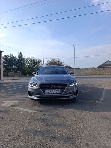 qadınlar ucun maşınlar: Hyundai Grandeur sedan - Korpus: Boz rəng, dinamik və axıcı sedan — 7