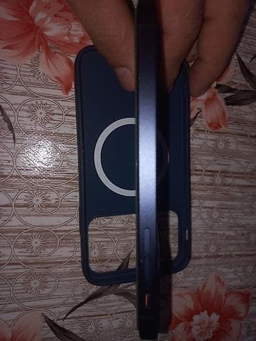 aple 17: IPhone 11, 128 GB, Mavi, Zəmanət, Barmaq izi, Face ID — 8