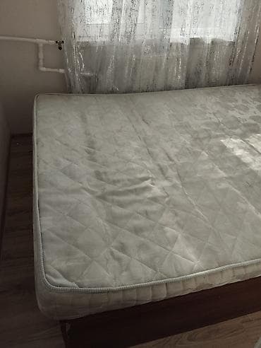 tek matraslar: İşlənmiş, Təknəfərlik çarpayı, Bazasız, Matras ilə, Siyirməsiz — 7