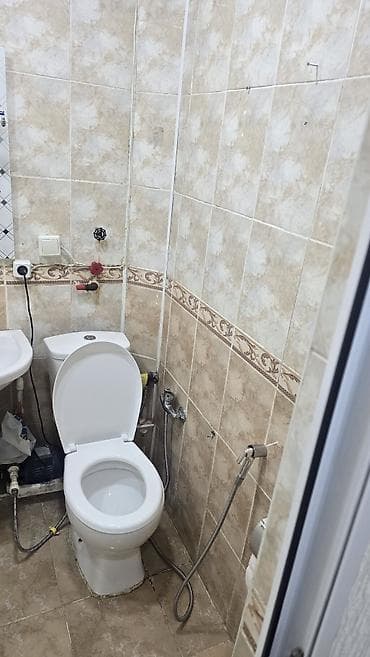 Kirayə üçün mənzil – tam mebellı və məişət texnikalı - Geniş, işıqlı — 2