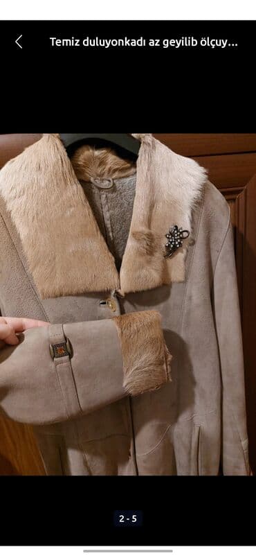 hazır hicablar: Bu zərif qadın kokteyl donu parlaq qırmızı rəngdə və axıcı parça ilə — 13