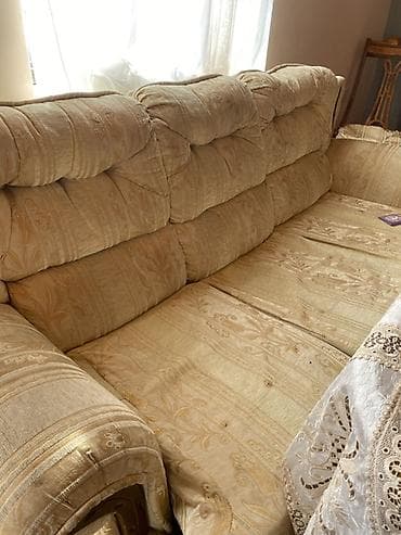 demir agac: Klassik üslubda yataq otağı mebel dəsti Tərkibi: - 2 ədəd tumbə: tünd — 10