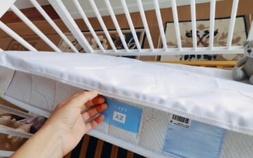 taxt döşəkləri: Uşaq Döşəkləri üçün Maye Keçirməyən Döşəküzü. Ölçü 70×1.40. Türkiyə — 3