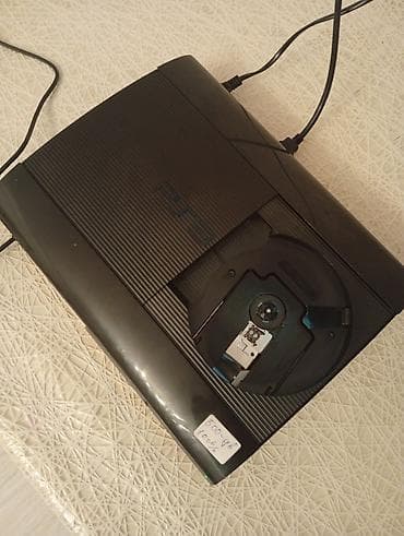 playstation kirayesi: Sony PlayStation 4 Super Slim oyun konsolu - Model: PS3 Super Slim — 4