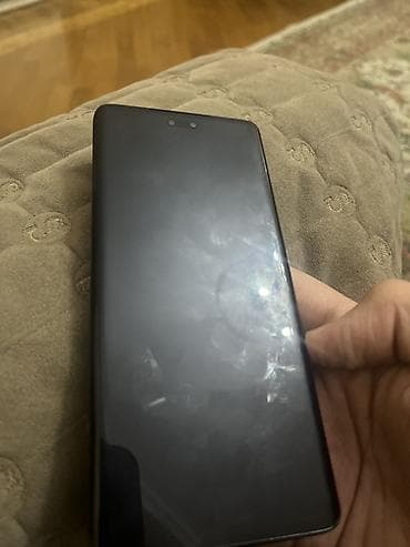 iphone 128: Xiaomi 13 Lite, 128 GB, rəng - Qara, 
 Qırıq — 4