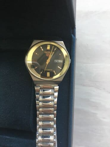 Qol saatı, rəng - Qızılı