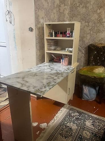 Düz masa, Siyirməli, Polkalı