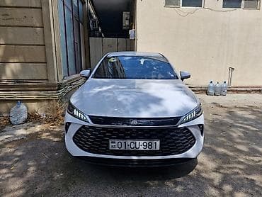 BYD Qin Plus: 1.5 l | 2025 il 71000 km Sedan