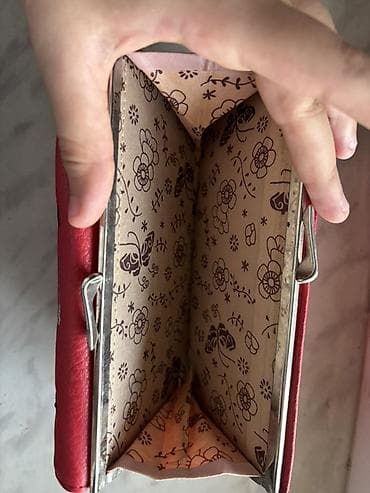 Portmone, pulqabıları: Bir iki dəfə istifadə olub yenidir Qadın pulqabısı – qırmızı rəng — 2