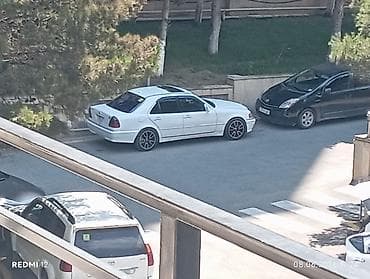 lada disk: Mercedes-Benz C-Class: 2.3 l | 1999 il Sedan — 4