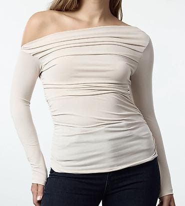 ucuz xoncalar: Qadınlar üçün off-shoulder bir çiyni açıq bluz trendyoldan alınıb — 2