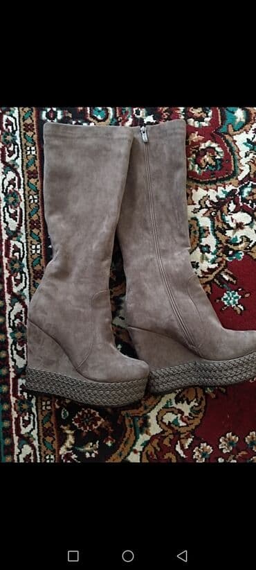 mini yubka geyinen qizlar: Qadın çəkmələri – platformalı və gizli dabanlı - Rəng — 2