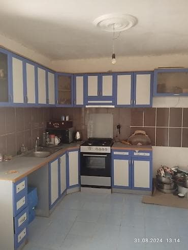 ev axtaranlar: Geniş və işıqlı mənzil təqdim olunur. Böyük zalı, hündür tavanı və — 5